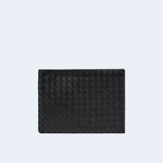 보테가 베네타 인트레치아토 하프지퍼 파우치